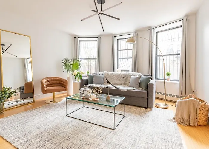 Cypress Court I By Rove Travel 2Br Harlem Apartment